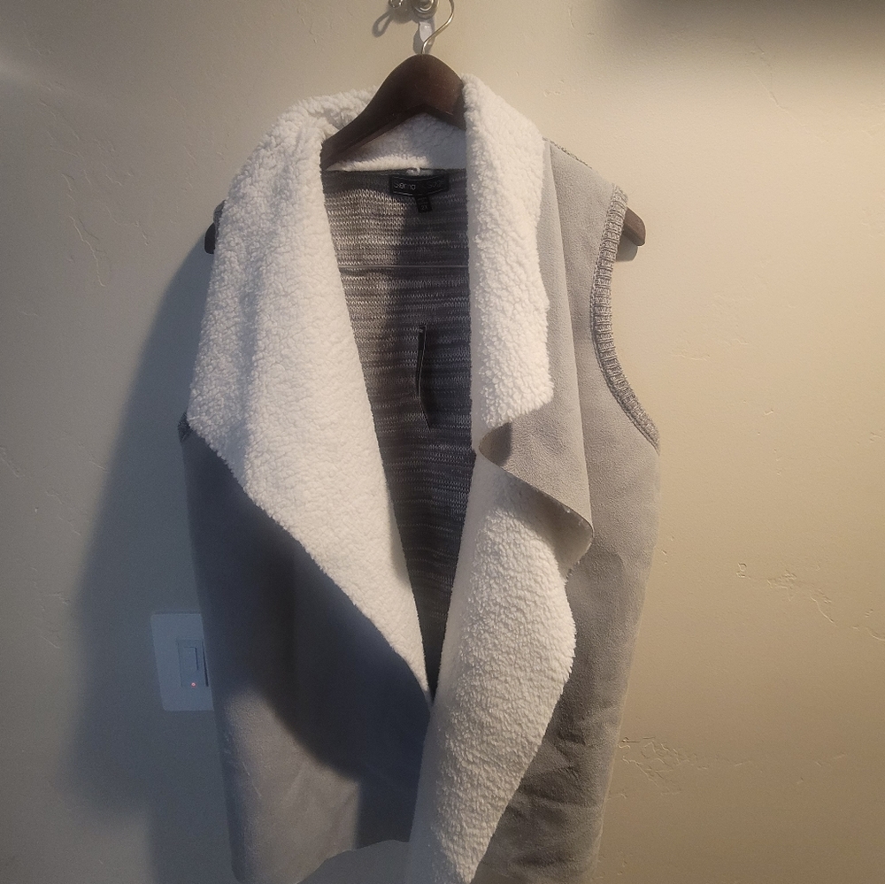 Womens vest